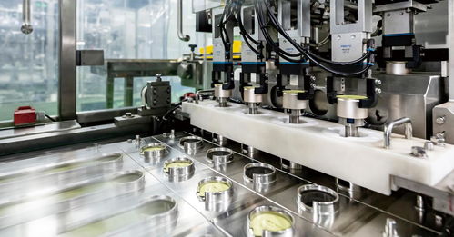 小罐茶以“敢保真”與“盲選”引領茶葉食品安全新標準，探秘小食品生產線的品質革命